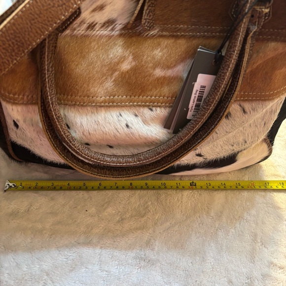 NEW Myra Bag Hyde Laptop Bag Hair-On Cowhide & Leather Brown White Tan Western - Picture 13 of 16